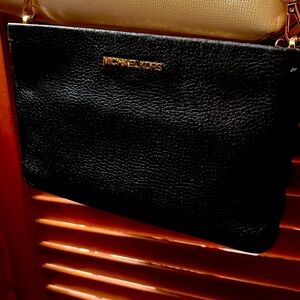 Barely used MK purse